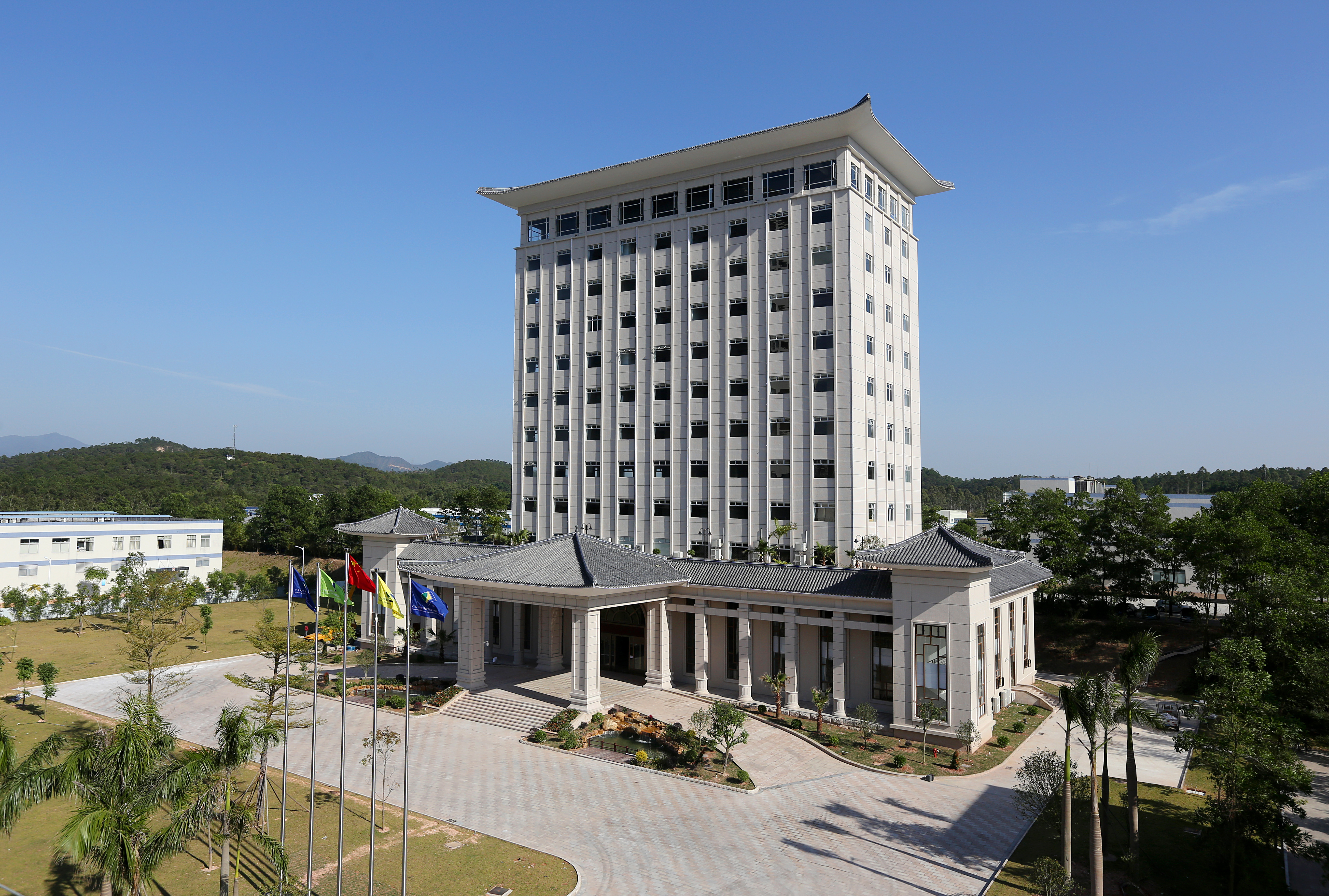 1—广东温氏大华农生物科技有限公司办公大楼.jpg
